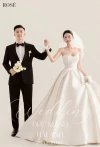 Thiệp cưới kem Rosé váy phồng